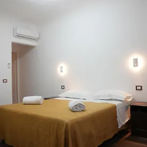  Affittacamere Annetta's House