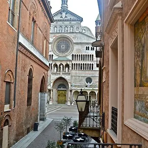 https://hotel-duomo-cremona.it-lombardy.com