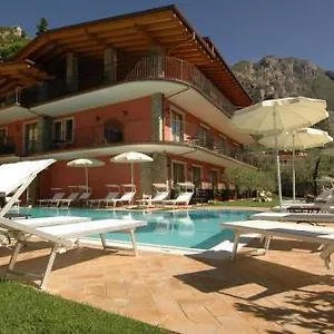 Elite 3*, Limone sul Garda Italia